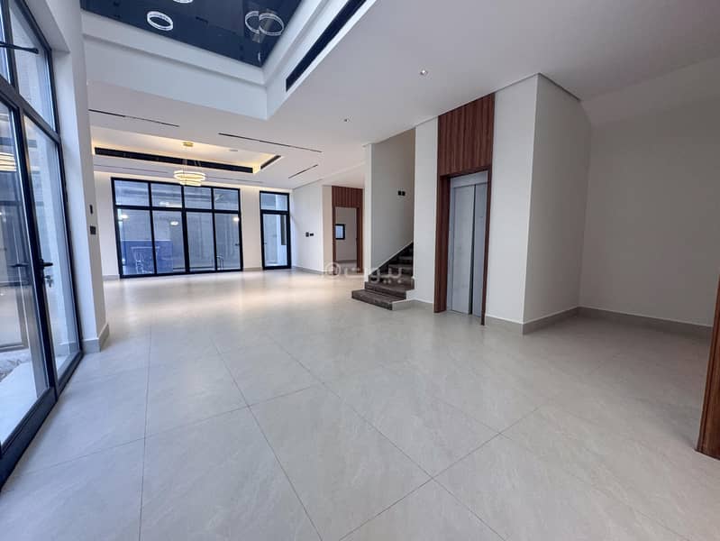 5 bedroom villa in Al Fanar, Eastern Province 5