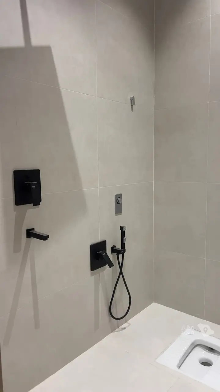 4 bedroom villa in Ar Rayan, Qassim Region 6