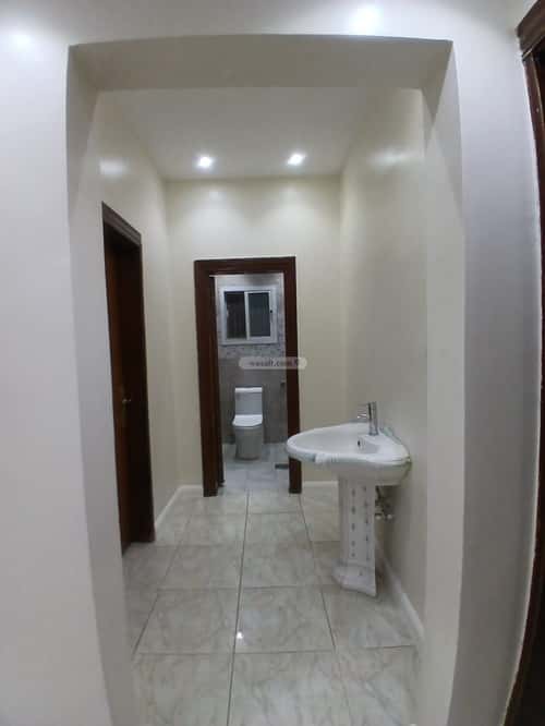 4 bedroom villa in Al Rawdah, Riyadh 5