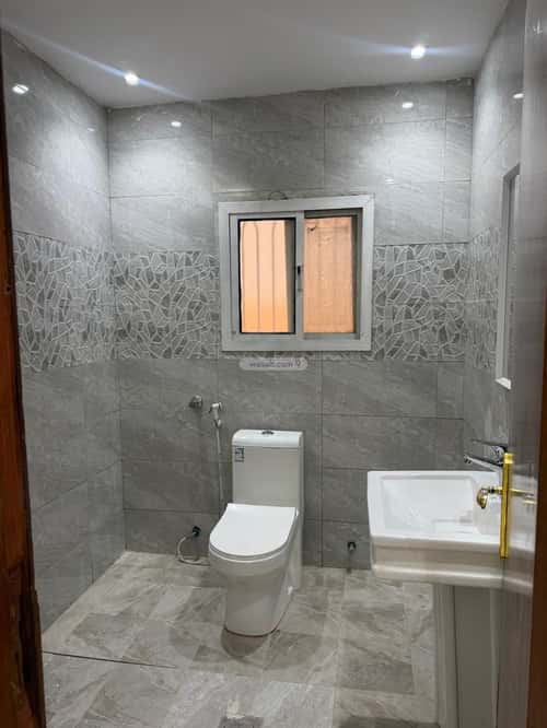 4 bedroom villa in Al Rawdah, Riyadh 11