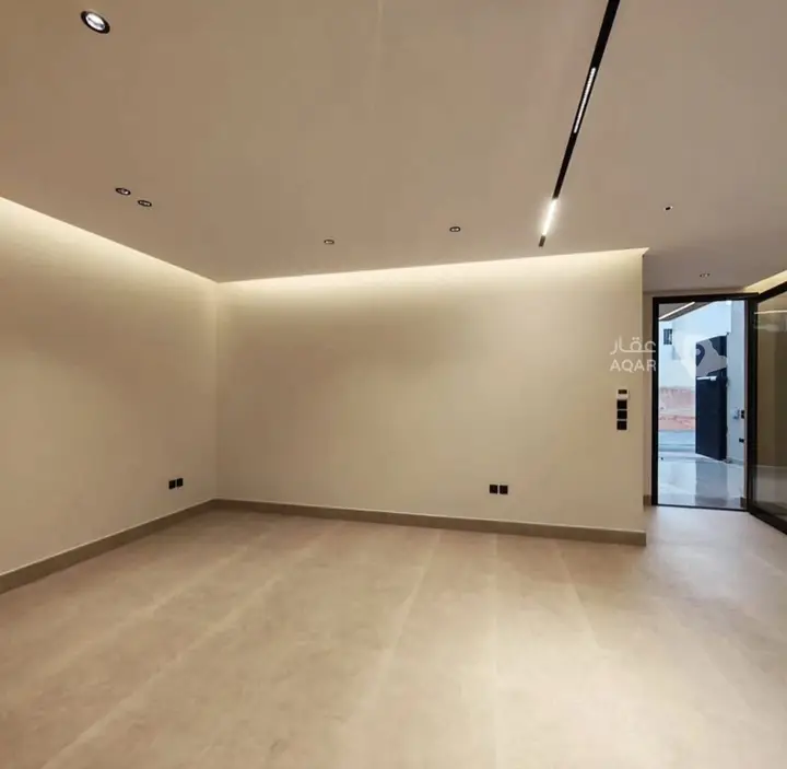 3 bedroom villa in Al Qairawan, Riyadh 5