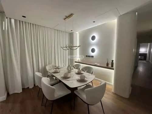 3 bedroom apartment in Al Malqa 7
