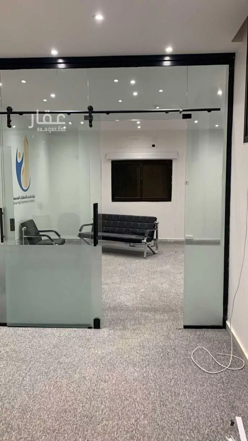 2 bedroom office in Al Rawdah, Riyadh 6