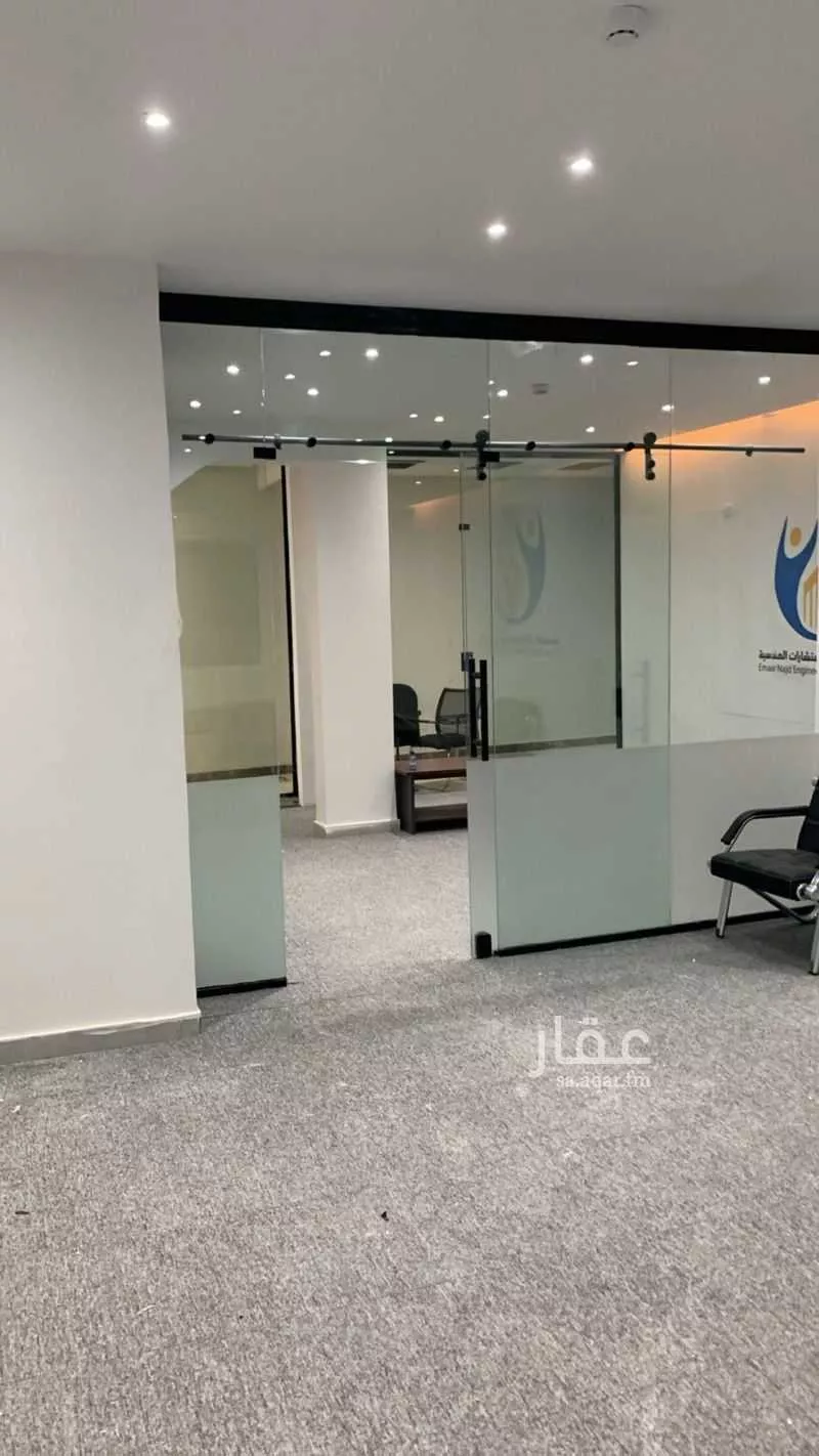 2 bedroom office in Al Rawdah, Riyadh 7