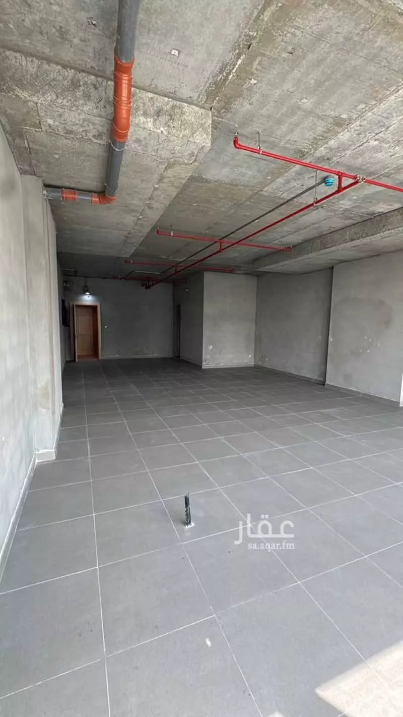 3 bedroom office in Al Nuzhah, Riyadh 4