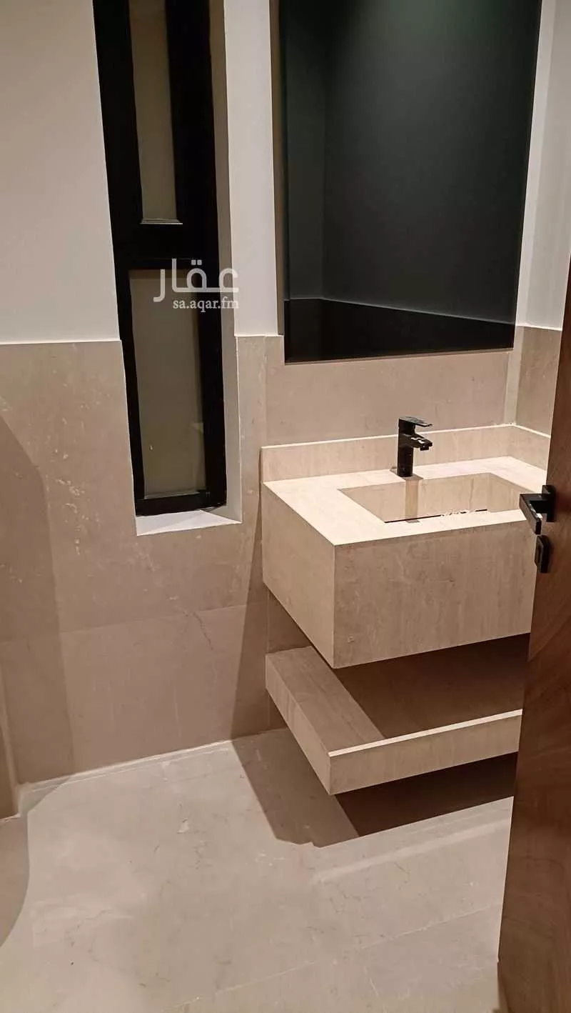 5 bedroom villa in Al Qusur, Eastern Province 27
