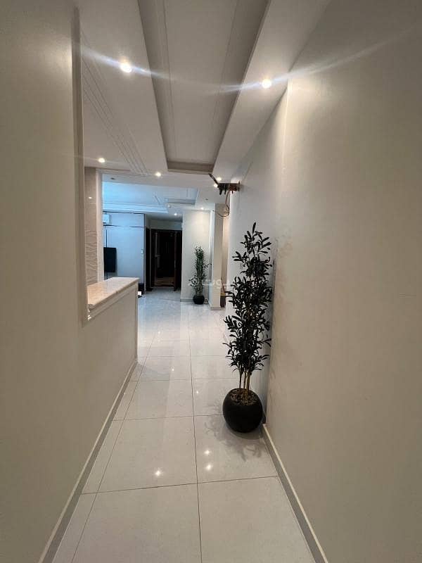 5 bedroom apartment in Al Safa, Jeddah 16