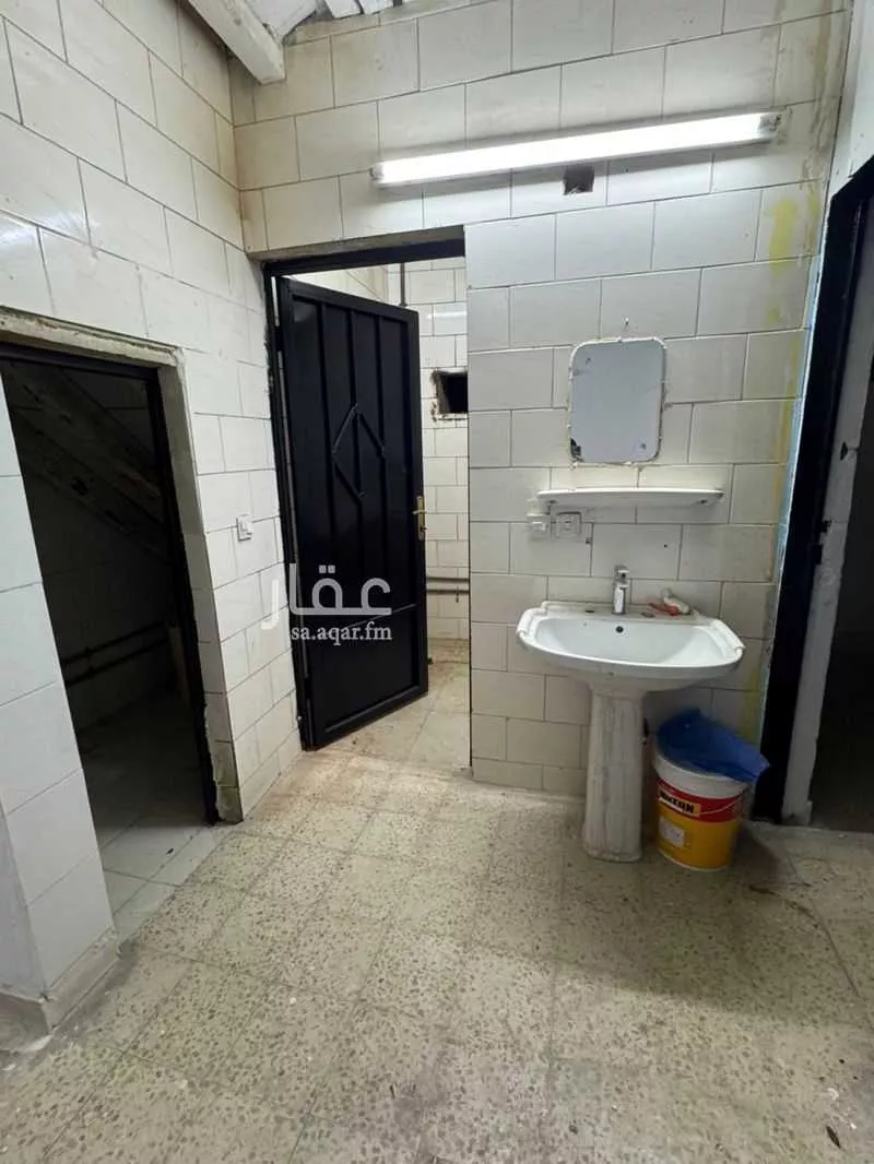 5 bedroom building in Al Ud, Riyadh 4
