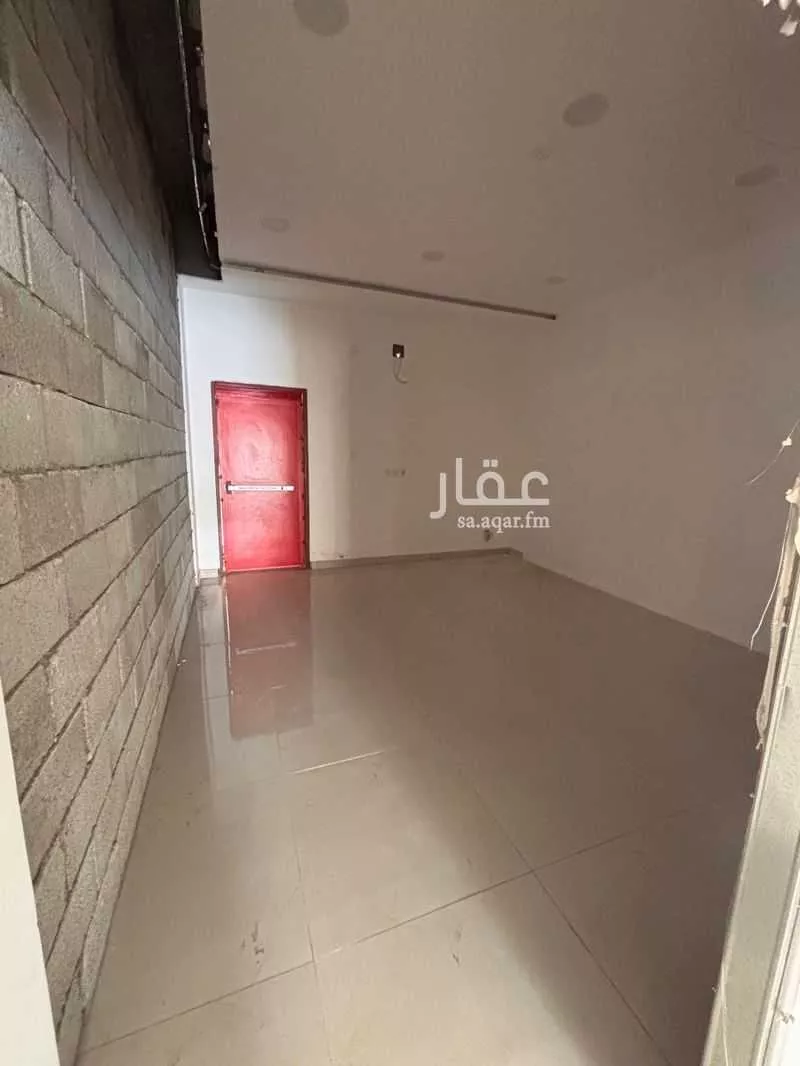 shop in Sultana, Qassim Region 4
