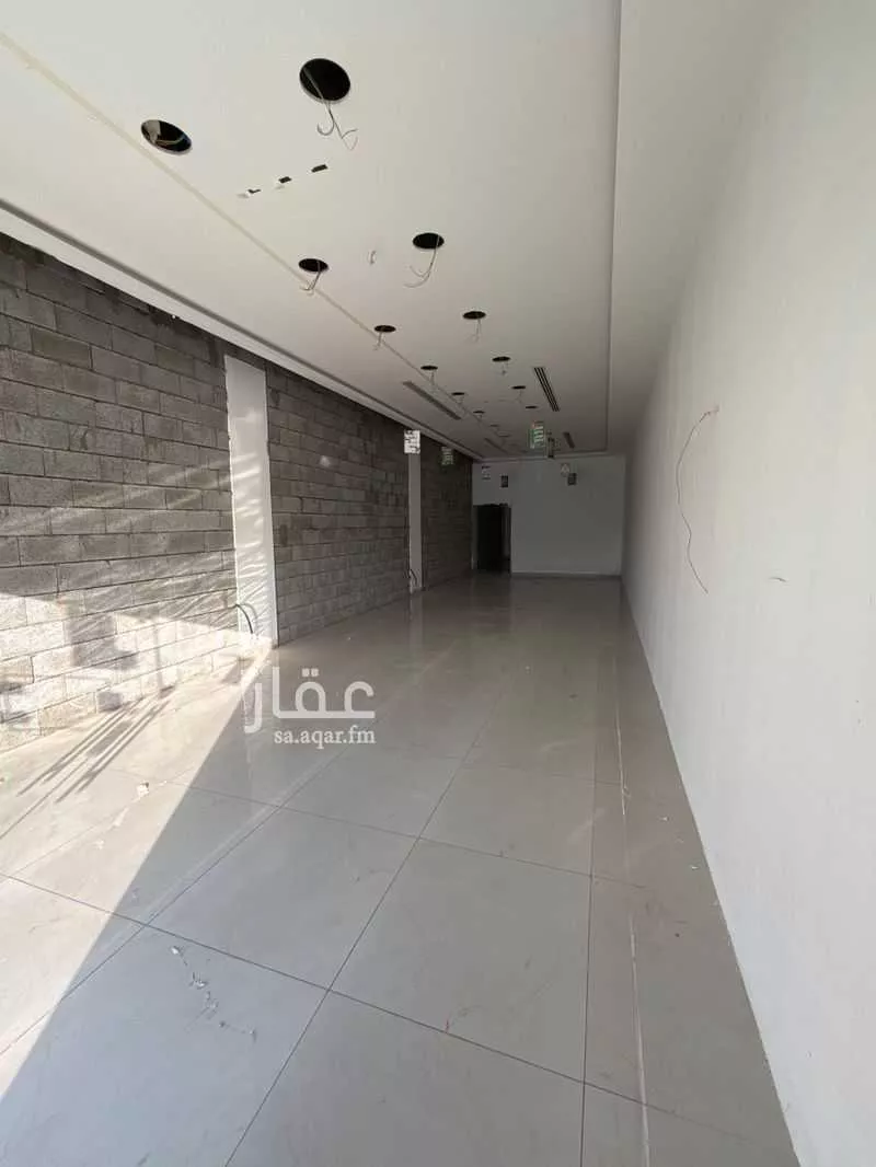 shop in Sultana, Qassim Region 2