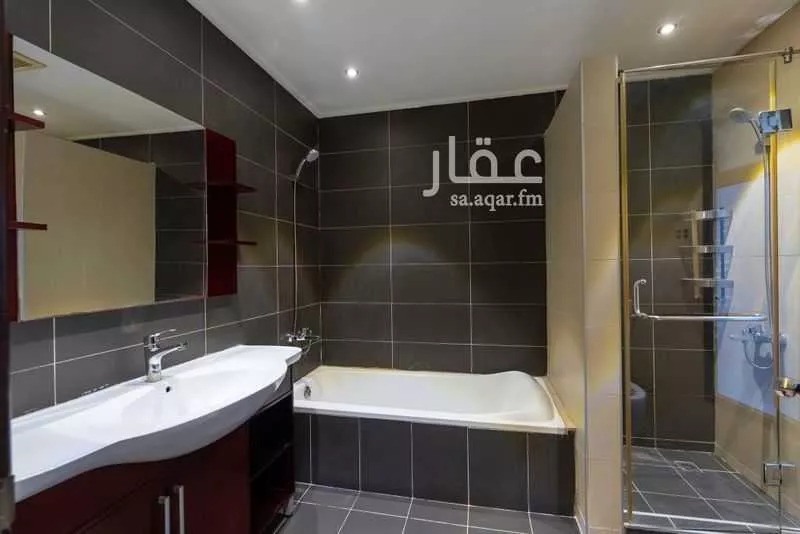 villa in Al Buhairah, Eastern Province 16