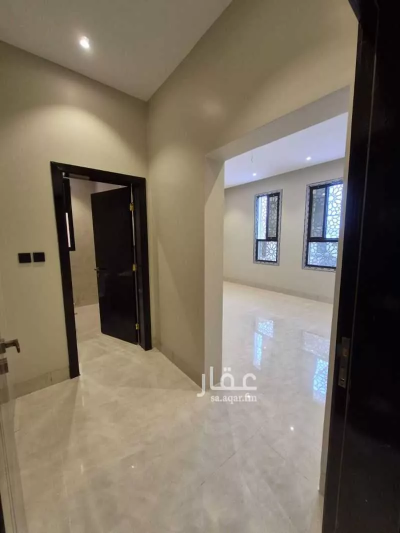 4 bedroom apartment in King Fahd, Madinah 3