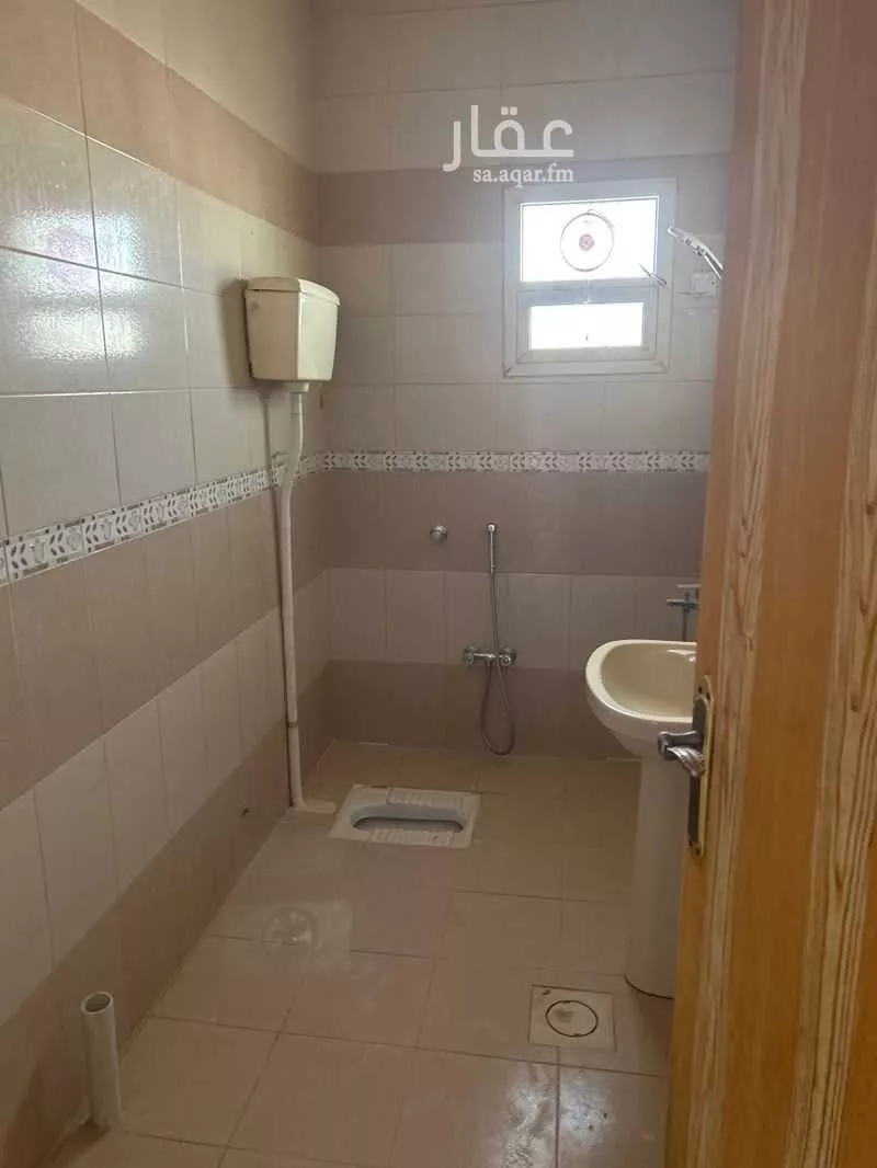 4 bedroom apartment in Al Uraija Al Gharbi, Riyadh 4