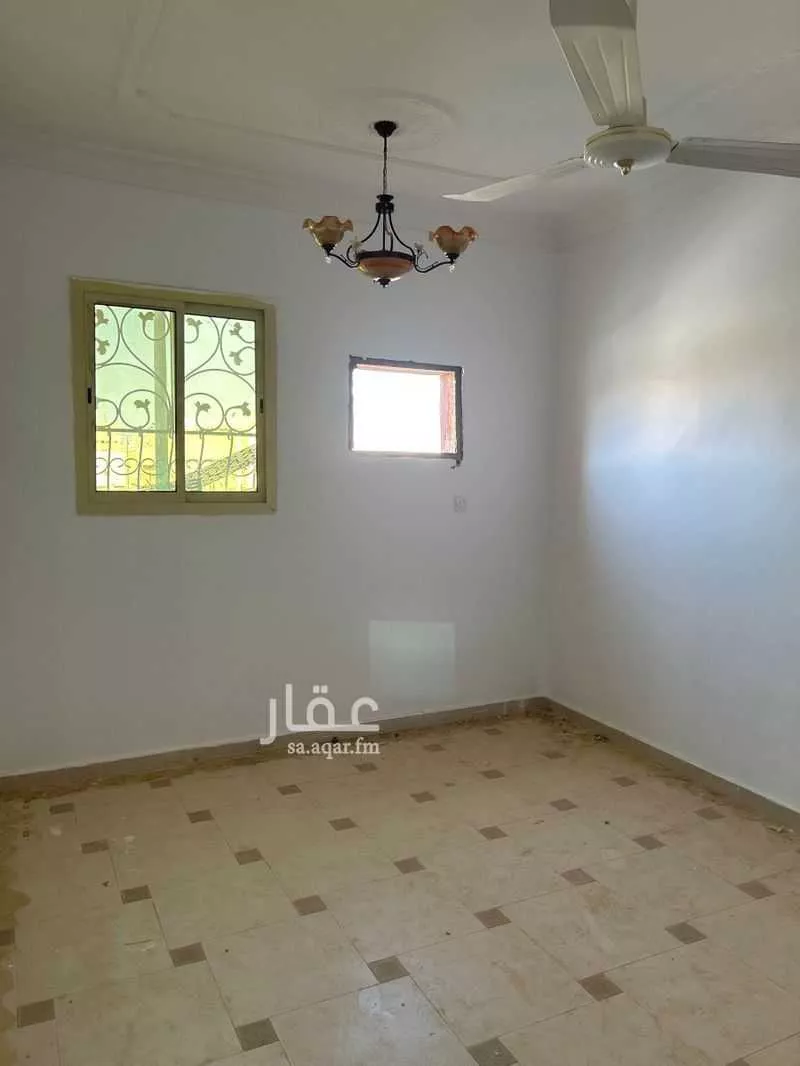 4 bedroom apartment in Al Uraija Al Gharbi, Riyadh 3