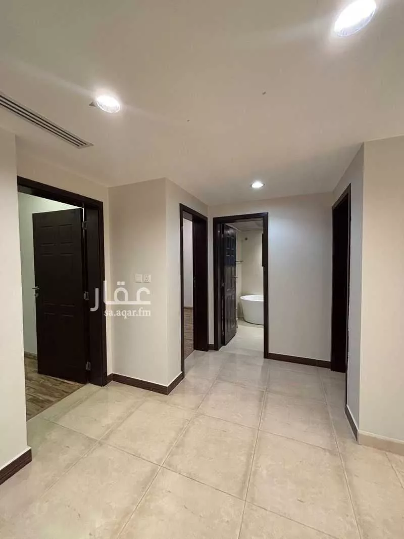 3 bedroom apartment in Hajar, Eastern Province 15