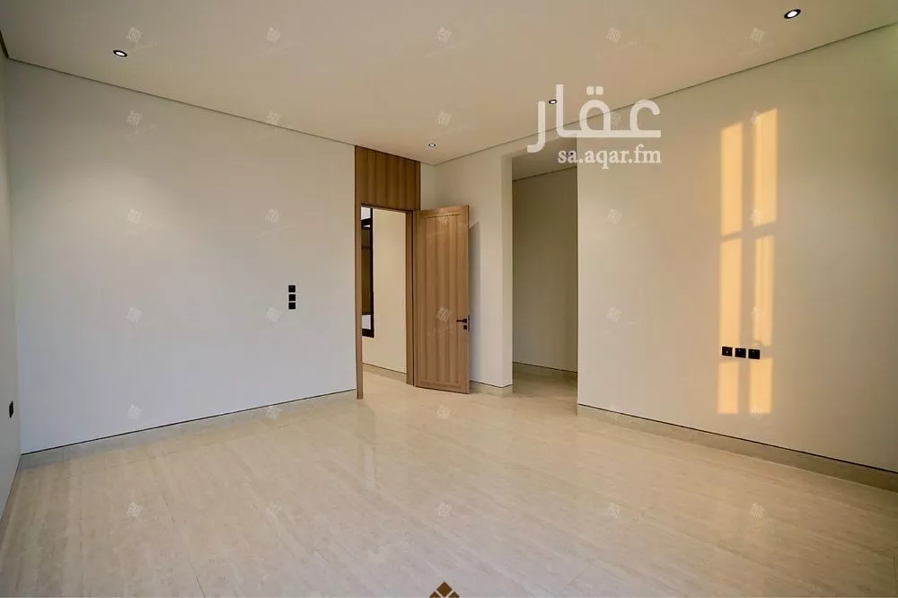 6 bedroom villa in Al Mahdiyyah 9