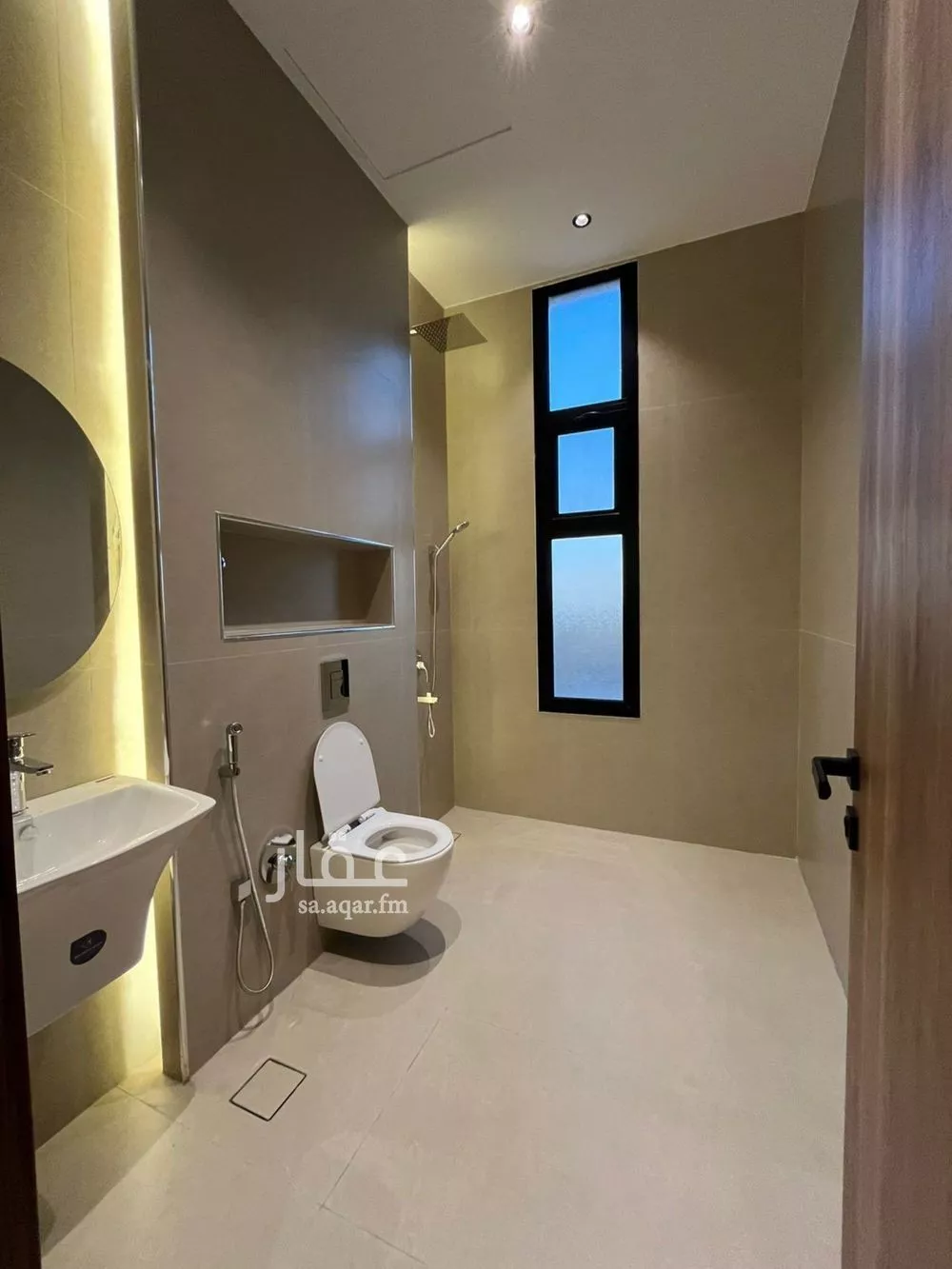 6 bedroom villa in Al Mahdiyyah 14