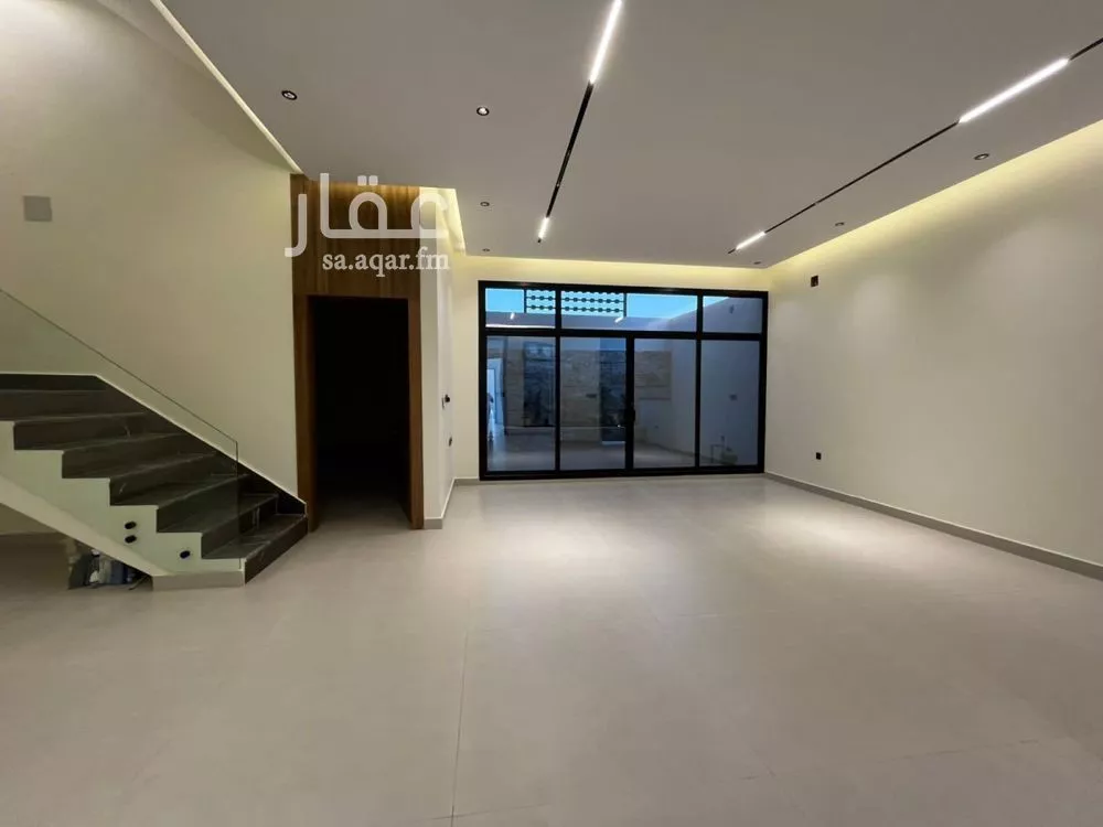 6 bedroom villa in Al Mahdiyyah 17