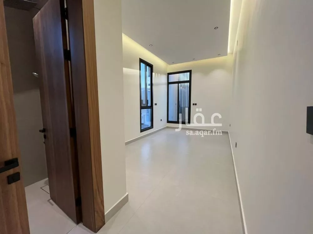 6 bedroom villa in Al Mahdiyyah 4