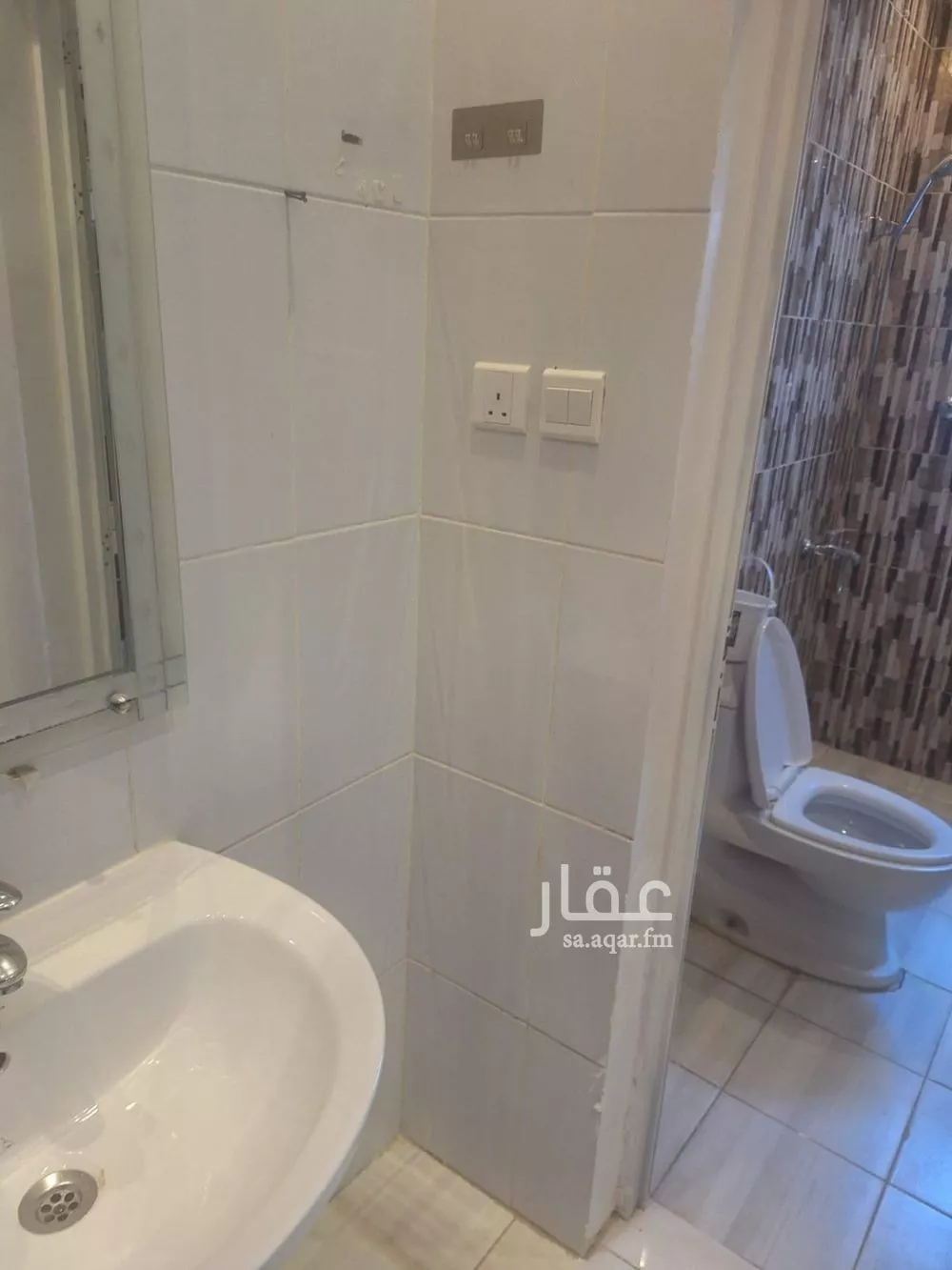 دور 2 غرف في العارض 3