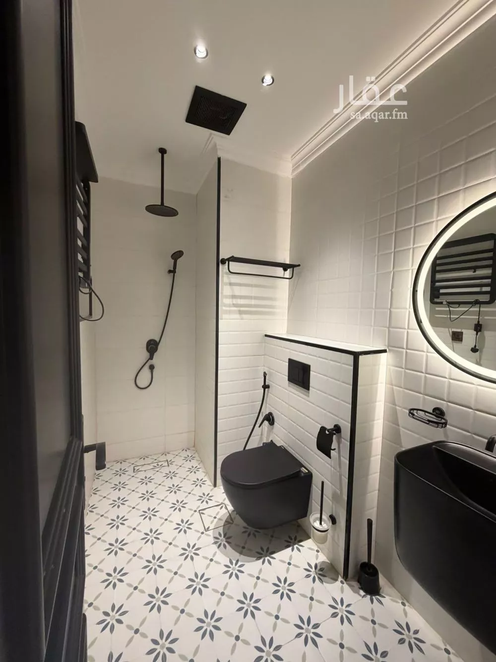 3 bedroom apartment in Al Rabwa, Riyadh 13