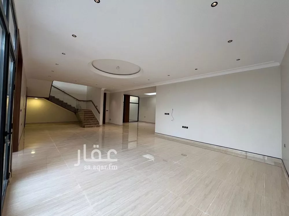 5 bedroom villa in Al Mahdiyyah 11