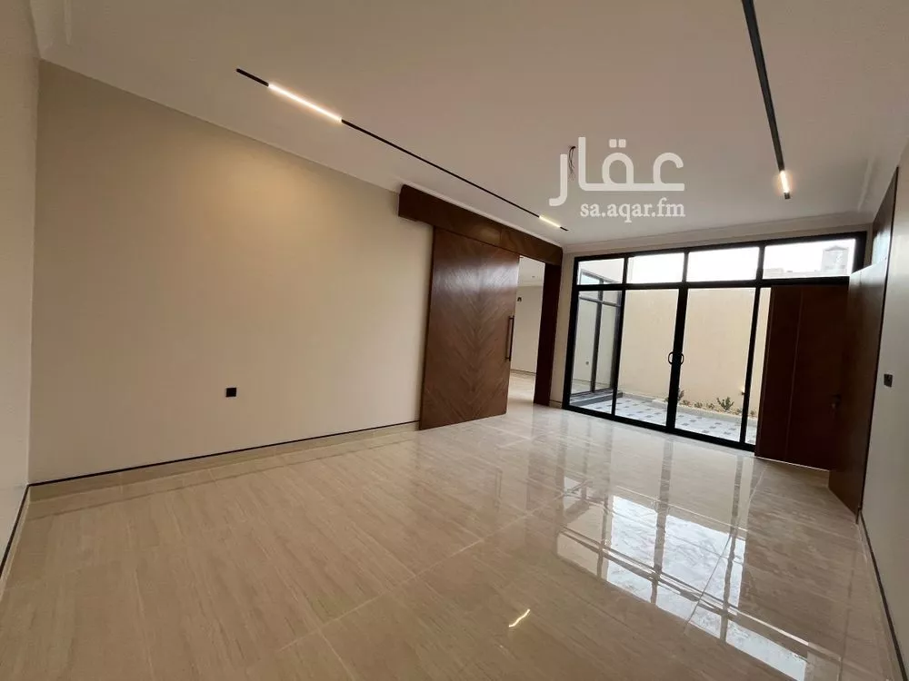 5 bedroom villa in Al Mahdiyyah 12