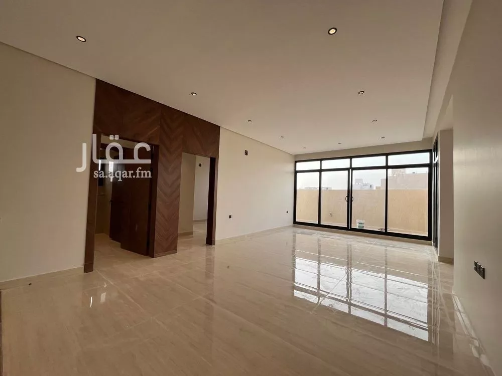 5 bedroom villa in Al Mahdiyyah 14