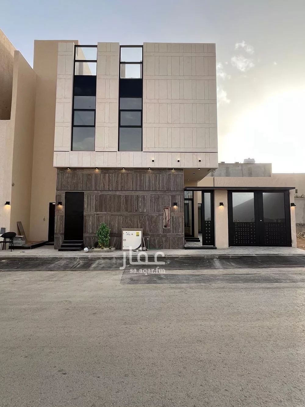 5 bedroom villa in Al Mahdiyyah 3