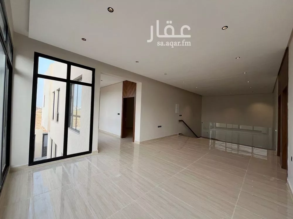 5 bedroom villa in Al Mahdiyyah 25