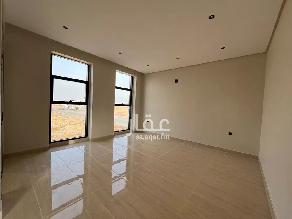 5 bedroom villa in Al Mahdiyyah 29