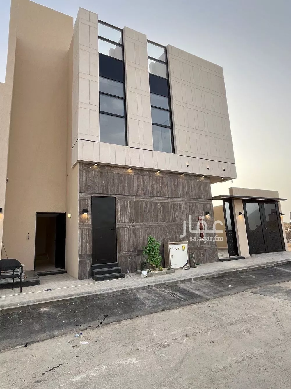 5 bedroom villa in Al Mahdiyyah 4