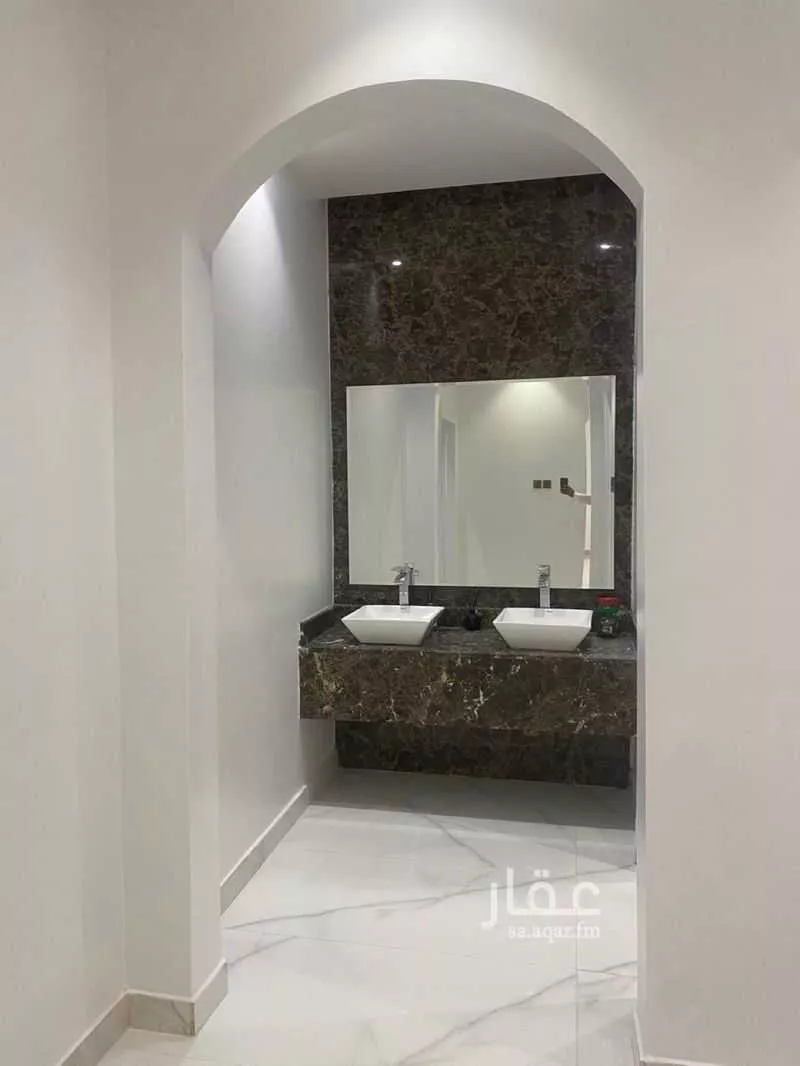 الطابق في القادسية