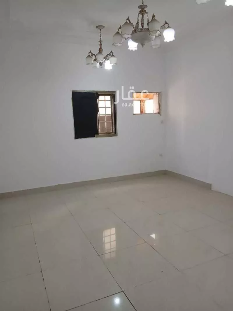 3 bedroom apartment in Al Rughamah, Jeddah 8