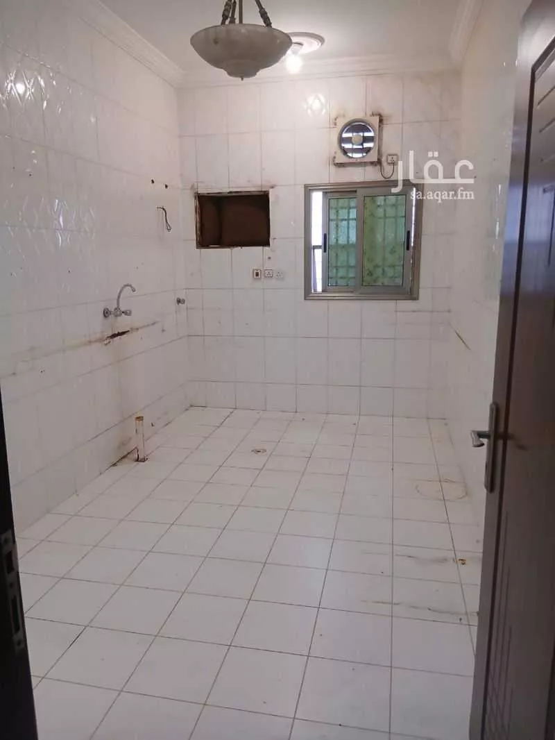 3 bedroom apartment in Al Rughamah, Jeddah 5