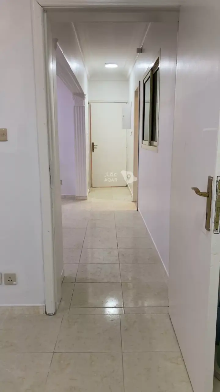 2 bedroom apartment in At Tahliyah, Eastern Province