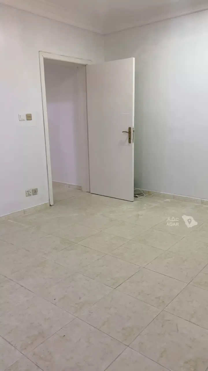2 bedroom apartment in At Tahliyah, Eastern Province 3