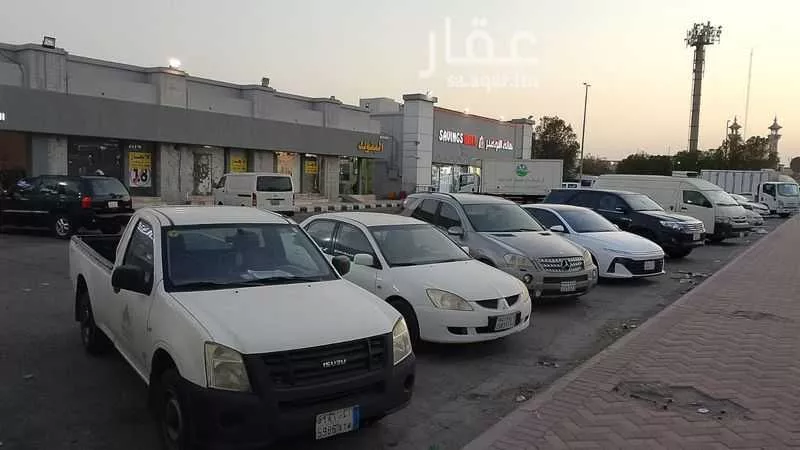 shop in Madinat Al Umal, Eastern Province 2