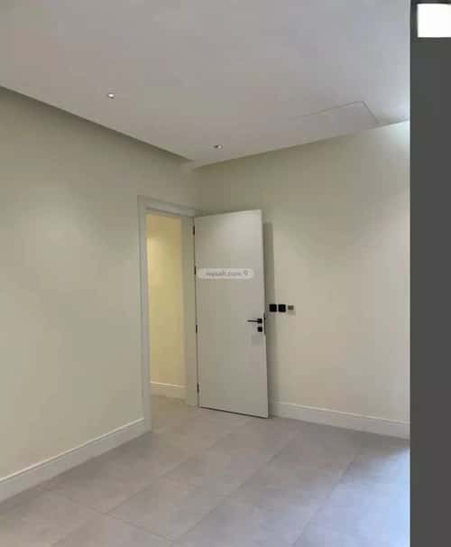 3 bedroom apartment in Al Rawdah 5