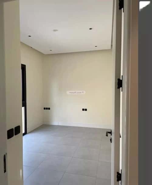 3 bedroom apartment in Al Rawdah 11