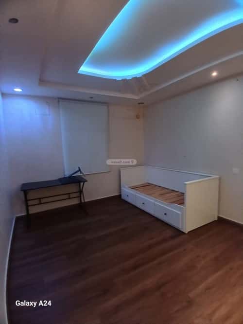 6 bedroom apartment in Dhahrat Laban 2