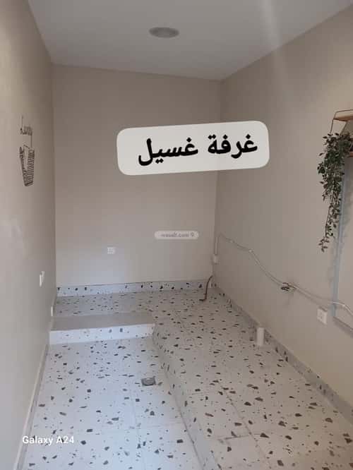 6 bedroom apartment in Dhahrat Laban 3