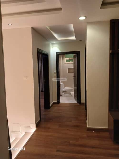 6 bedroom apartment in Dhahrat Laban 9