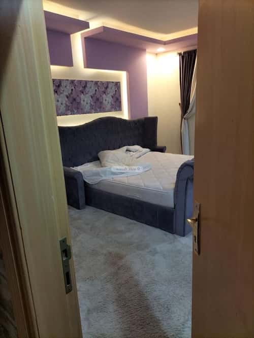 4 bedroom apartment in Al Yarmouk 5