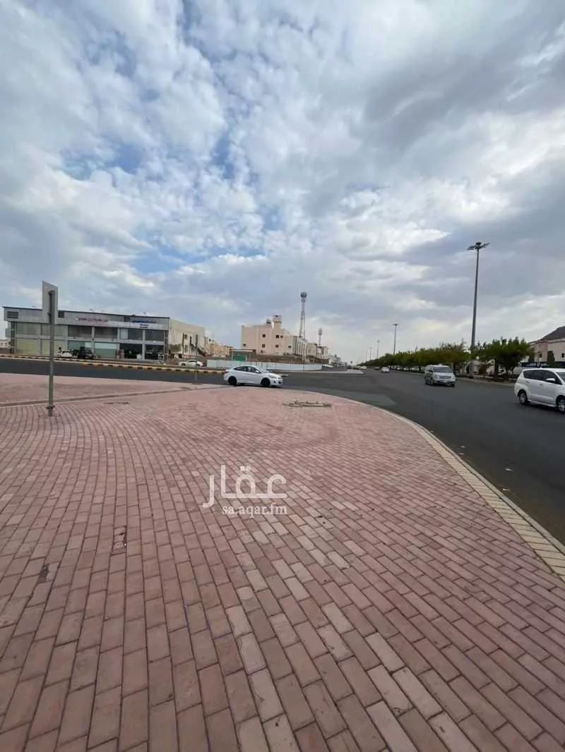 shop in Al Ranuna, Madinah 2