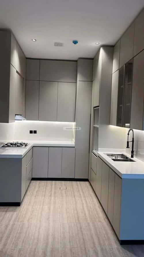 4 bedroom apartment in Al Safaa, Riyadh 2