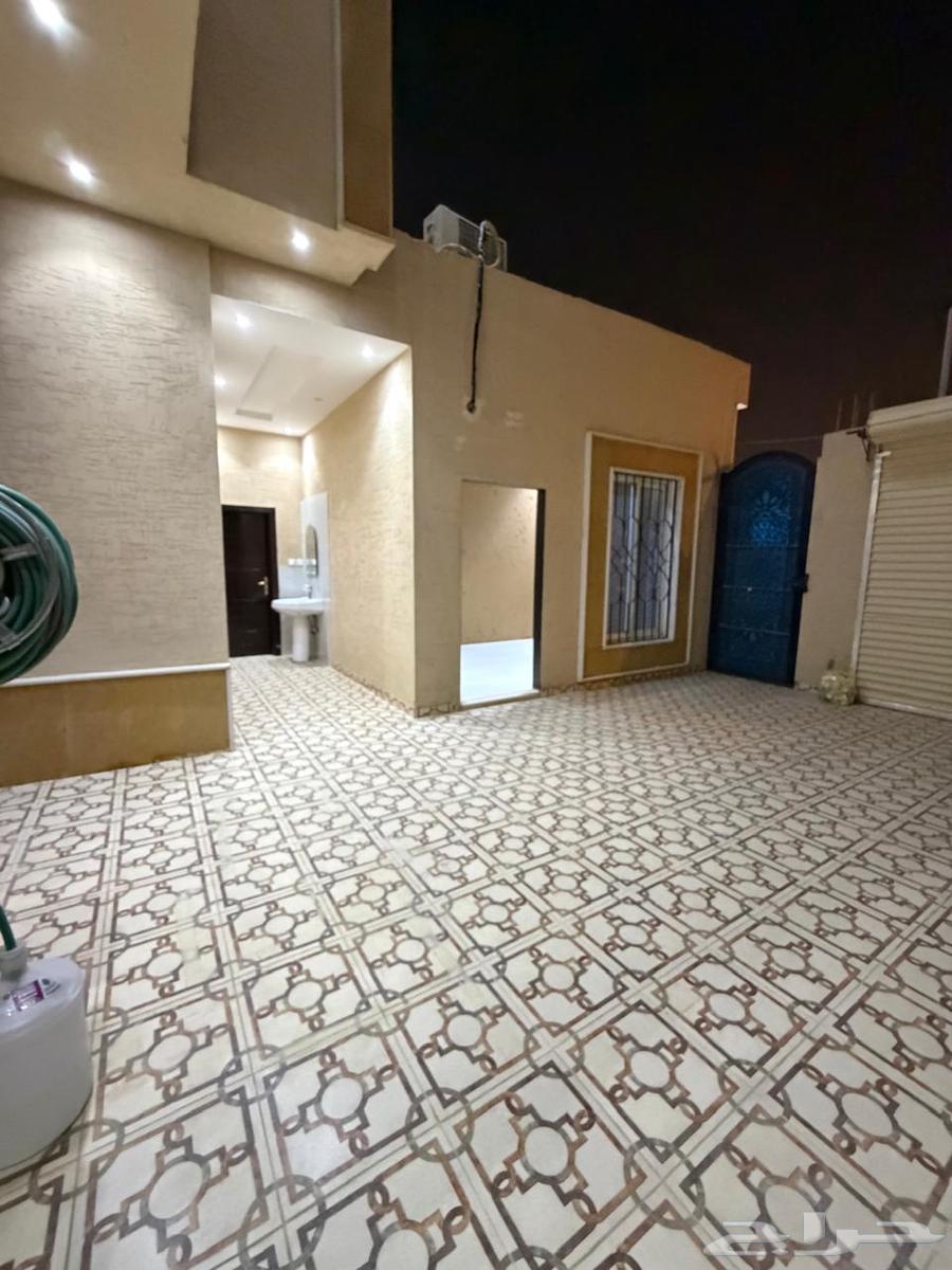 3 bedroom villa in Dhahrat Laban, Riyadh
