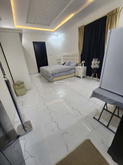 فيلا 4 غرف في عكاظ 1