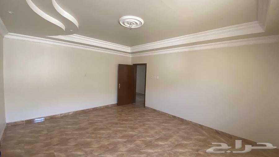4 bedroom apartment in Az Zuhur, Eastern Province 3