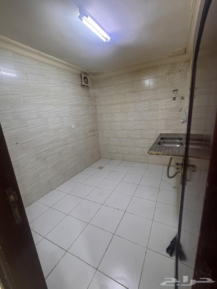 2 bedroom apartment in Al Jabrah, Madinah 3